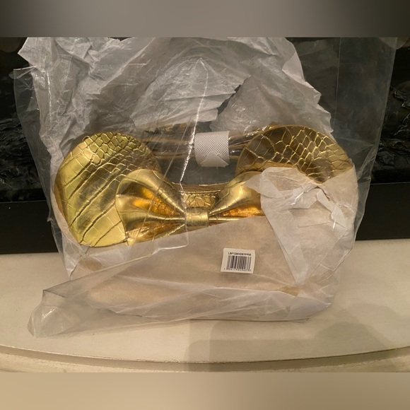 NWT Minnie Mouse Faux Croc Shoulder Bag - Picture 8 of 10